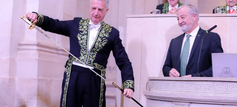 Cérémonie d&rsquo;installation d&rsquo;Hervé GAYMARD et lecture de la notice sur la vie et les travaux de Roger ETCHEGARAY