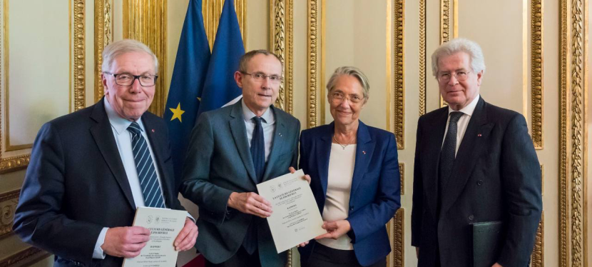 Remise du rapport sur « La culture générale aujourd’hui » à Élisabeth BORNE, ministre d’État, ministre de l’Éducation nationale, de l’Enseignement supérieur et de la Recherche