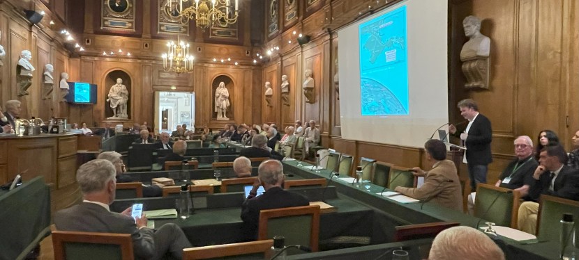 Communication d&rsquo;Antoine PECQUEUR « Géopolitique du train »